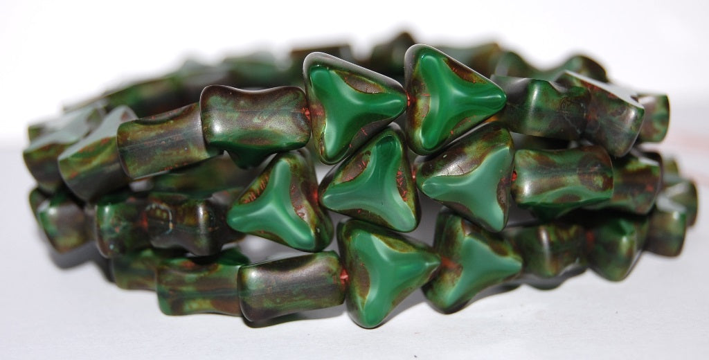 Table Cut Triangle Beads With Spinner, 56100 Travertin (56100 86800), Glass, Czech Republic