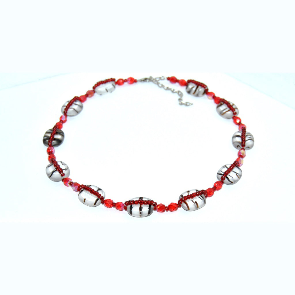 Simple necklace with rocailles seed beads and polished table cut beads, Red (N000411-C)