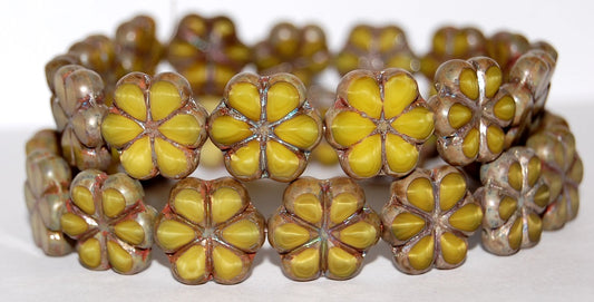 Table Cut Flower Beads, (84040 43400), Glass, Czech Republic