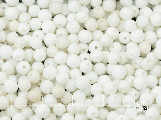 OUTLET 250g Round Druck Beads, 4 mm, Chalk White (111-19001-04x04-03000)