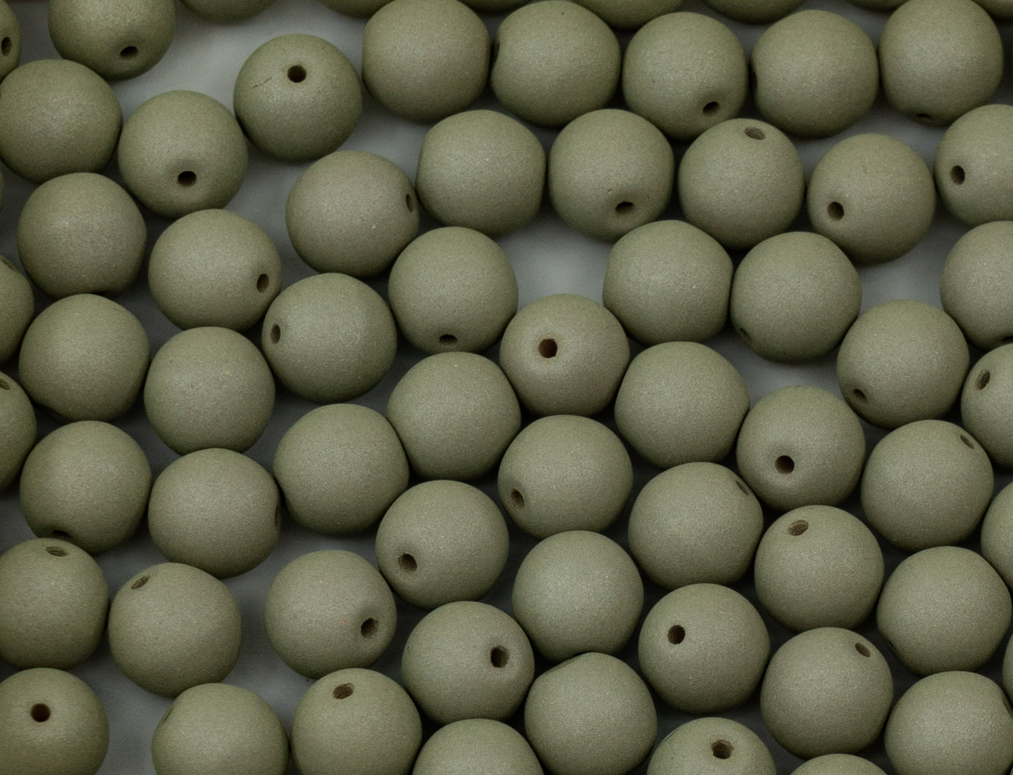Round Druck Pressed Beads Sage Silk (29564), Glass, Czech Republic