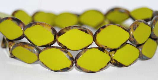 Table Cut Oval Beads With Rhomb, Opaque Green Travertin (53400 86800), Glass, Czech Republic