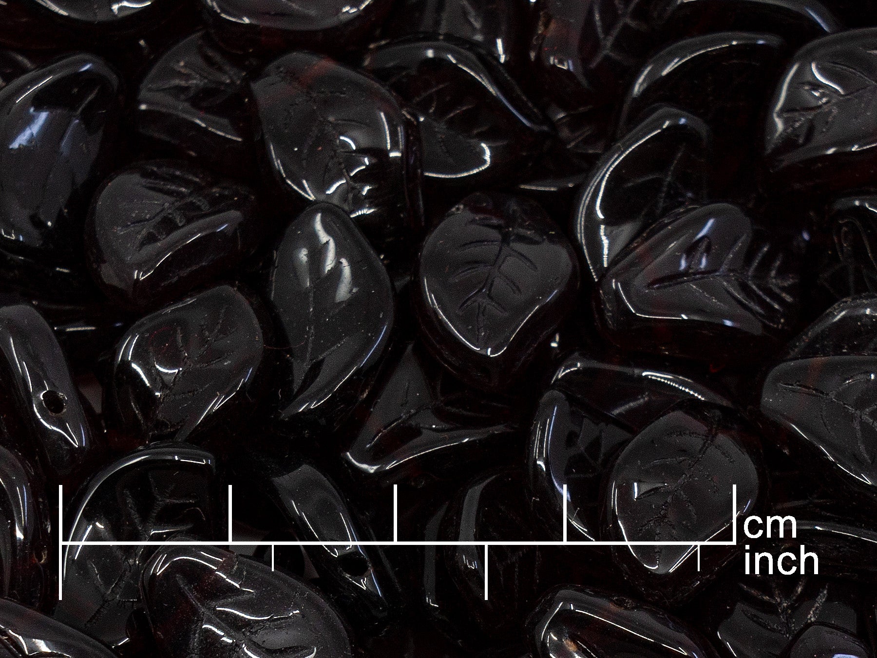 The first & the biggest bead outlet online since 2023 - huge selection, different colors, various shapes and sizes