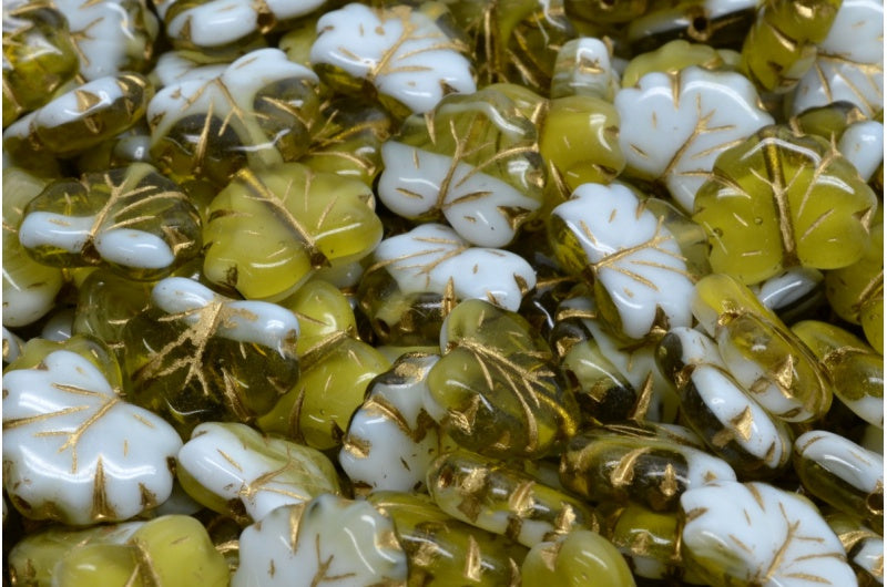 メープルリーフビーズ、白透明グリーンゴールドライン（02010-50316-54202）、ガラス、チェコ共和国