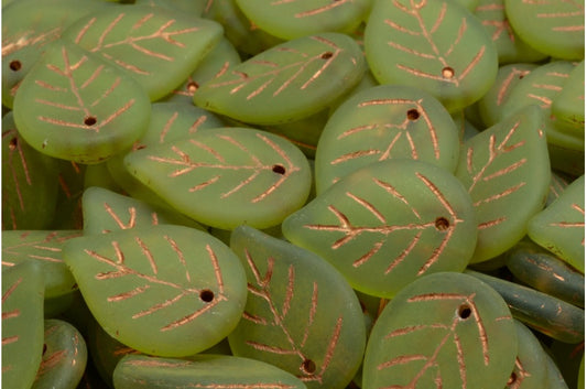 Apfelblattperlen, transparent grün kupfergefüttert matt (50220-54319-84100), Glas, Tschechische Republik