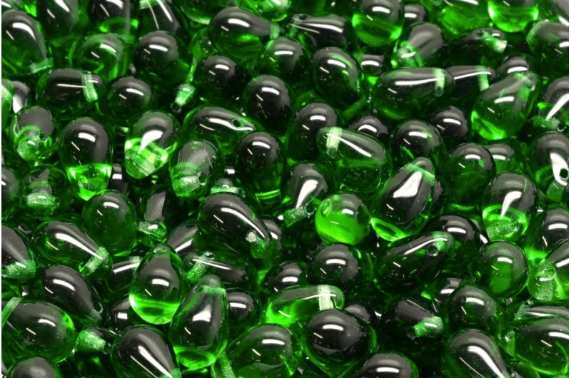 ドロップビーズ、透明グリーン、透明グリーンエメラルド（50100-50150）、ガラス、チェコ共和国