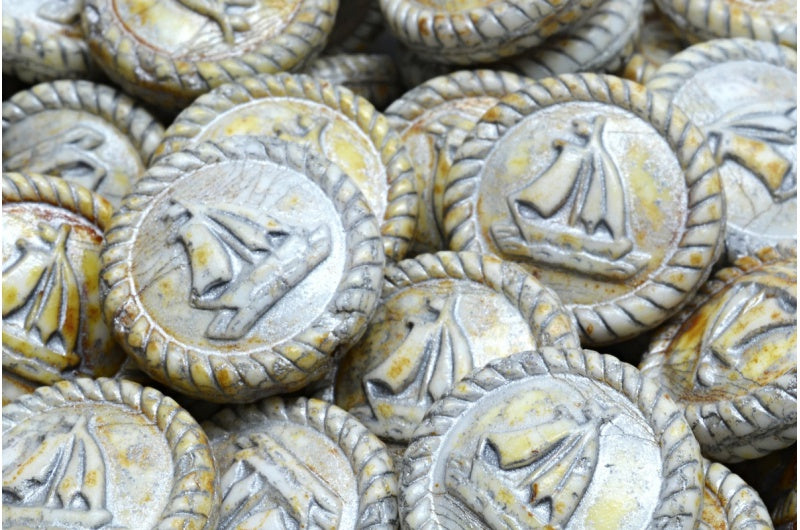 Boat Medallion, White Travertin 54201 (02010-86800-54201), Glass, Czech Republic