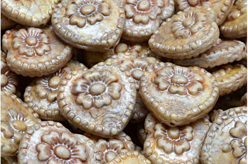 Heart Beads With Rose, White Cream Luster Spotted (02010-65321), Glass, Czech Republic