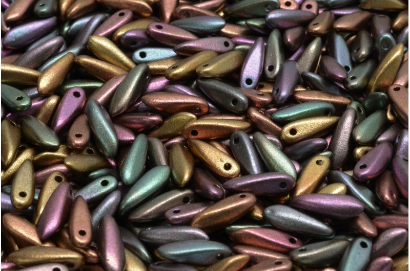 Dagger Beads, Crystal Violet Rainbow Metallic Iris (00030-01640), Glass, Czech Republic