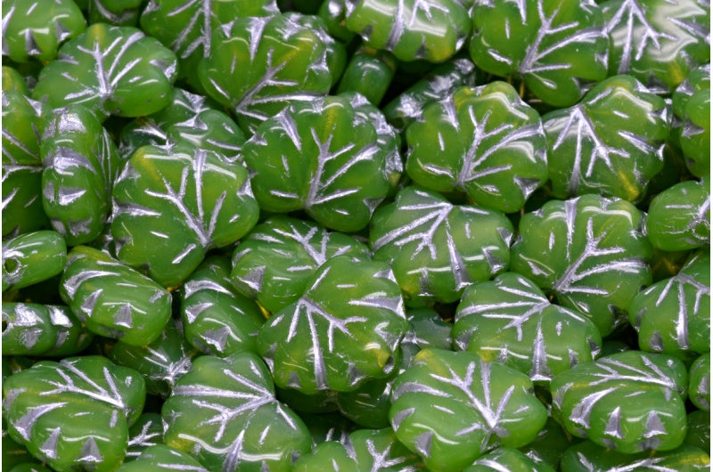 メープルリーフビーズ、オパールグリーン、シルバーライン（51010-54301）、ガラス、チェコ共和国