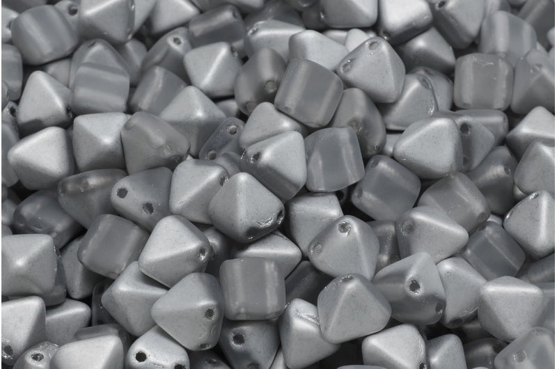Pyramid Stud Beads，水晶哑光水晶银半涂层 (00030-84100-27001)，玻璃，捷克共和国