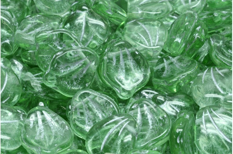 Peony Petal Beads Transparent Green Silver Lined (50500-54301), Glass, Czech Republic