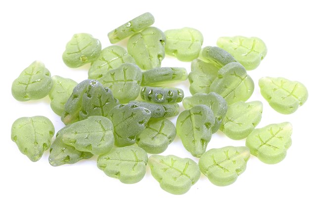 Pressed Beads Leaves 12 x 10 mm, Transparent Green Matte (50230-84110), Bohemia Crystal Glass, Czechia 11130397