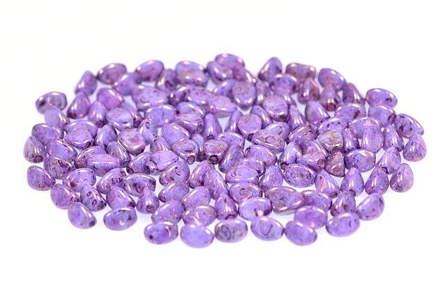 Pinch Pressed Beads 5 x 3 mm, Chalk White Purple (3000-15726), Bohemia Crystal Glass, Czechia 11154805