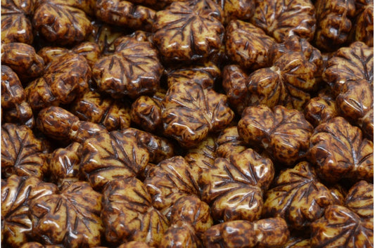 メープルリーフビーズ、不透明ベージュトラバーチン（13010-86800）、ガラス、チェコ共和国