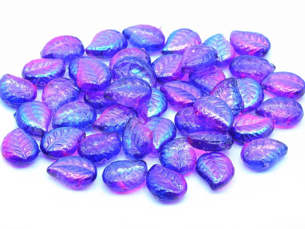 Nice Leaf Beads 00030/69008 Glass Czech Republic