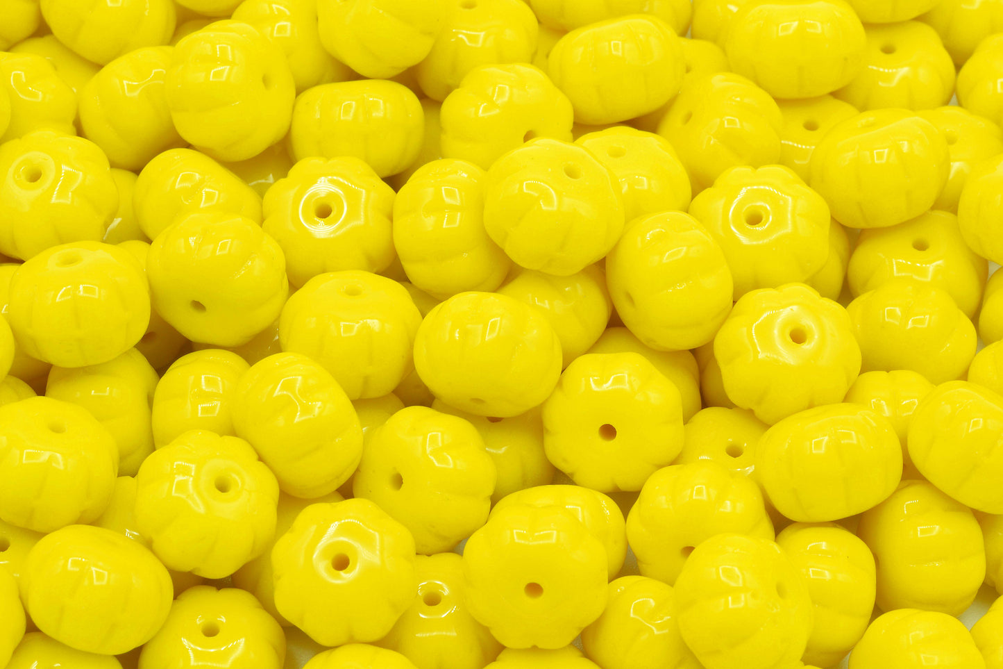 Pumpkin Beads 8 x 11 mm, Bright Yellow (83130)