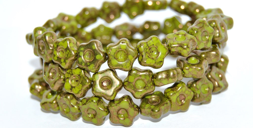 Simple Flower Pressed Glass Beads, Opaque Green 15415 (53400-15415), Glass, Czech Republic