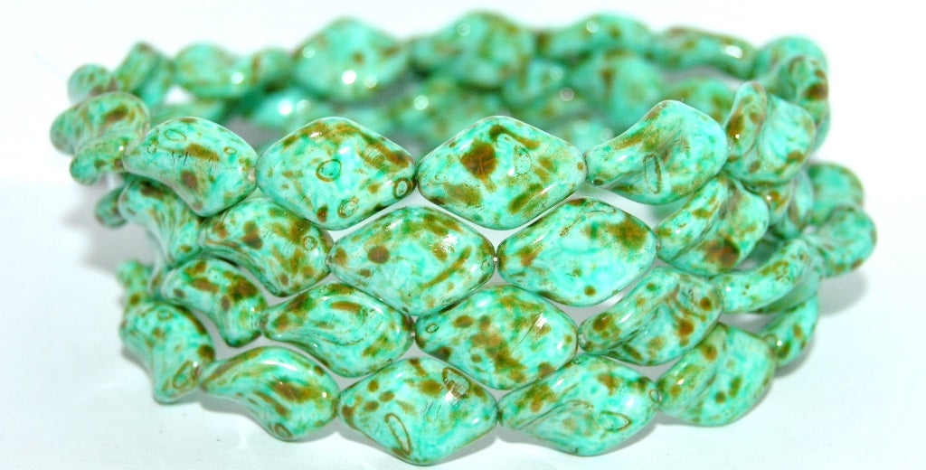 Propeller Twisted Oval Pressed Glass Beads, Chalk White 86 34309 (03000-86-34309), Glass, Czech Republic